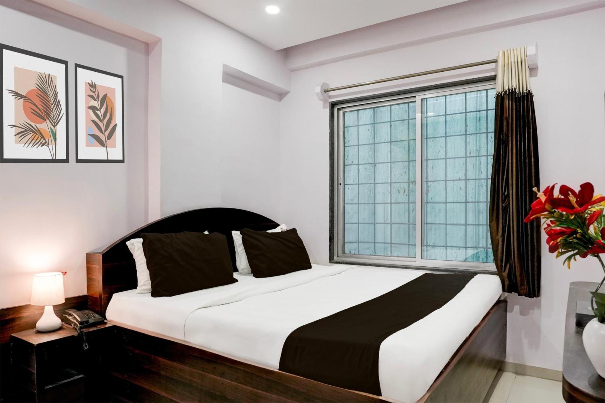 Super Hotel O Chhatrapati Nagar Shirdi Bagian luar foto
